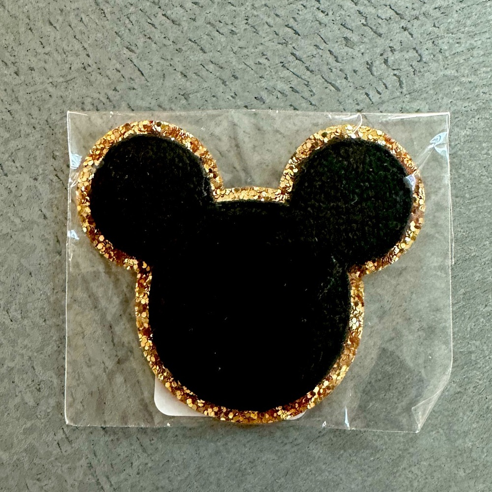 Stoney Clover Lane glitter Mickey head patch in Noir